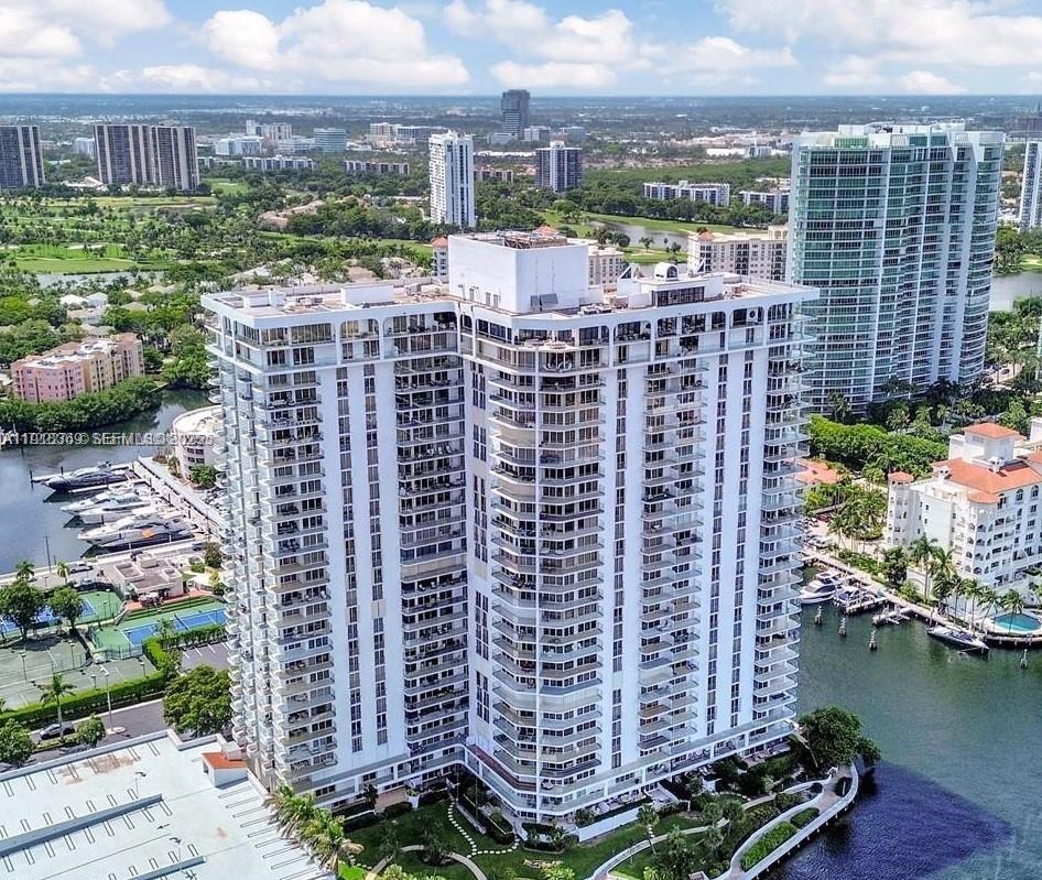 TURNBERRY ISLE CONDO - Residential Lease