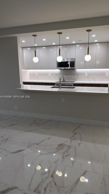 TURNBERRY ISLE CONDO - Residential Lease