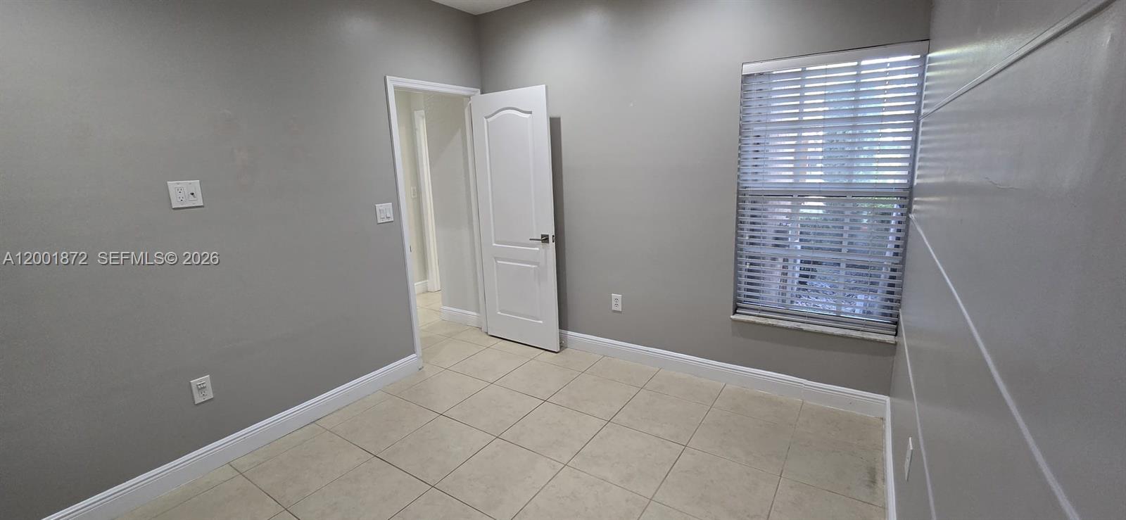 FOREST LAKES COUNTRY GARD - Residential Lease