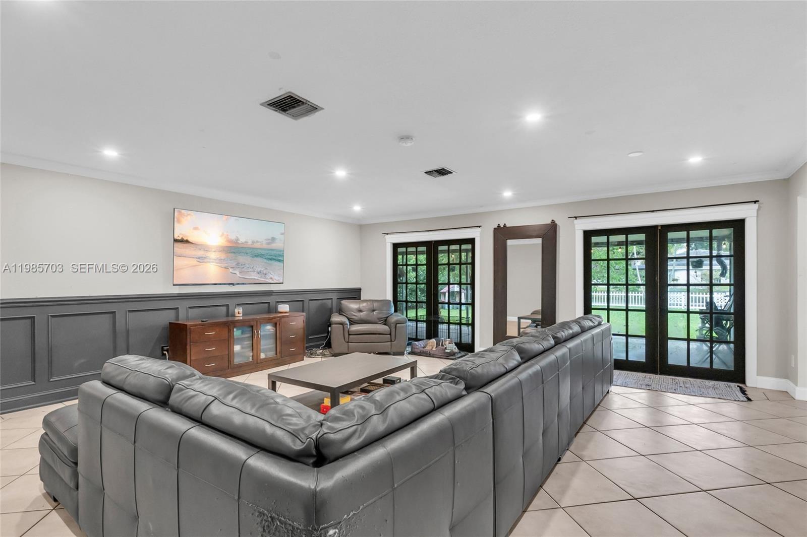 BEL AIRE SEC 3 - Residential