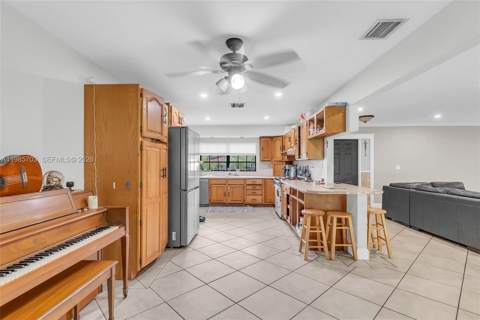 BEL AIRE SEC 3 - Residential