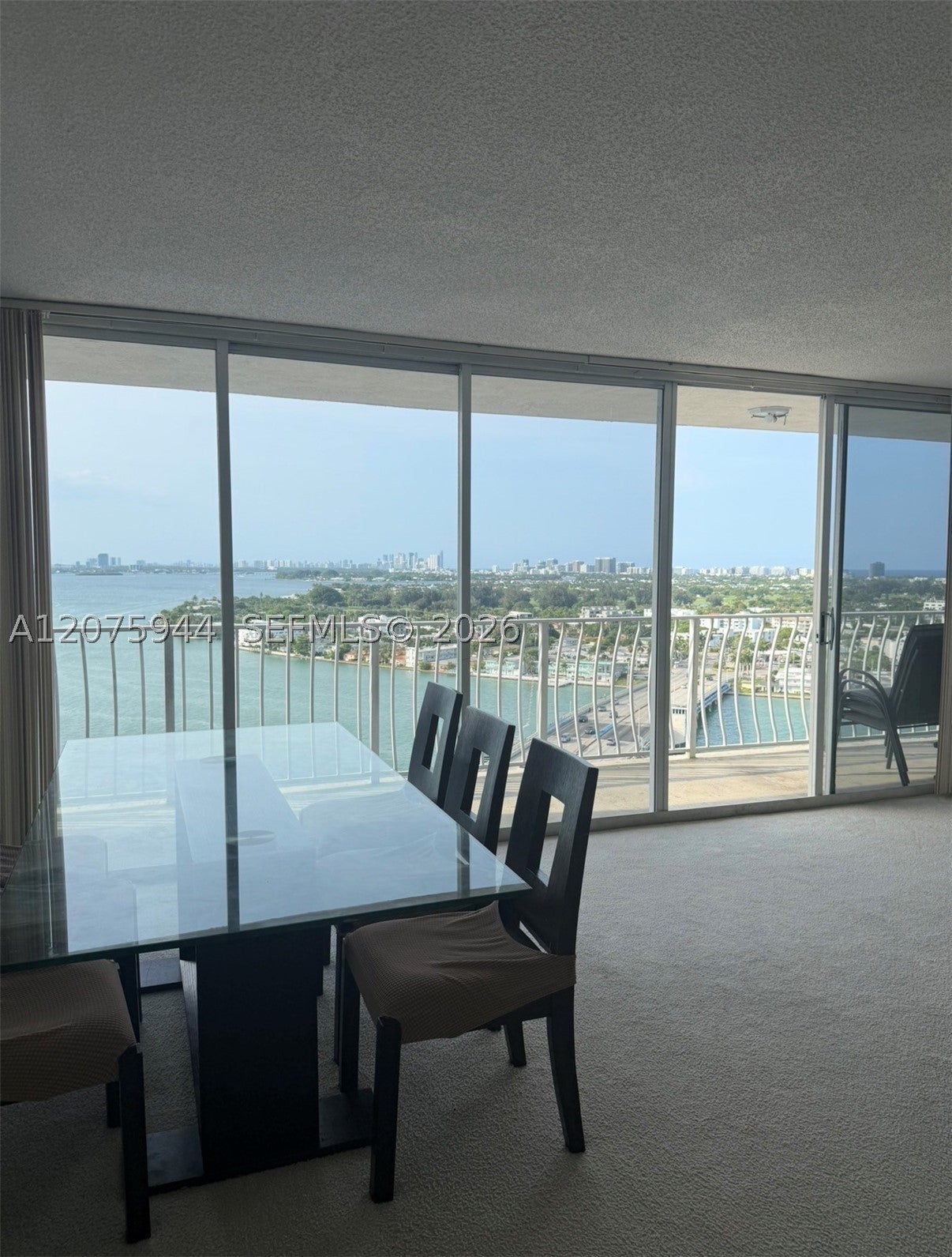 7601 E Treasure Dr 2115