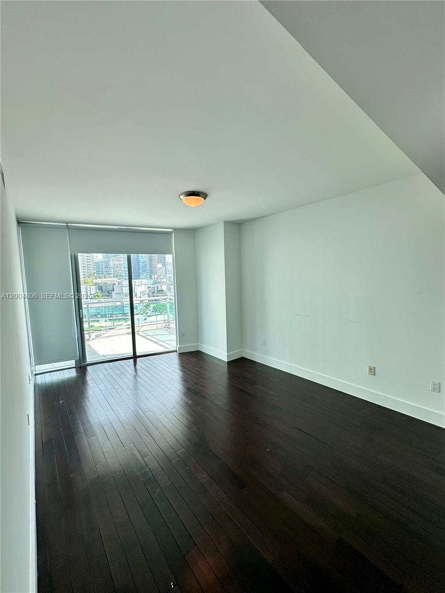 WIND CONDO - Residential Lease