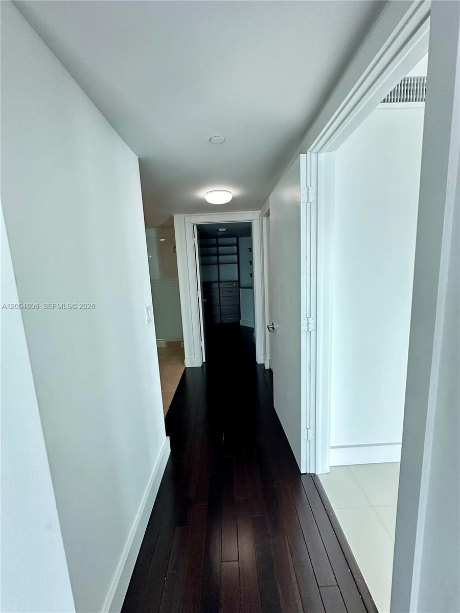 WIND CONDO - Residential Lease