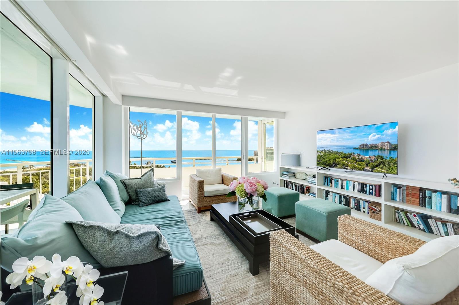 400 S Pointe Dr 1104