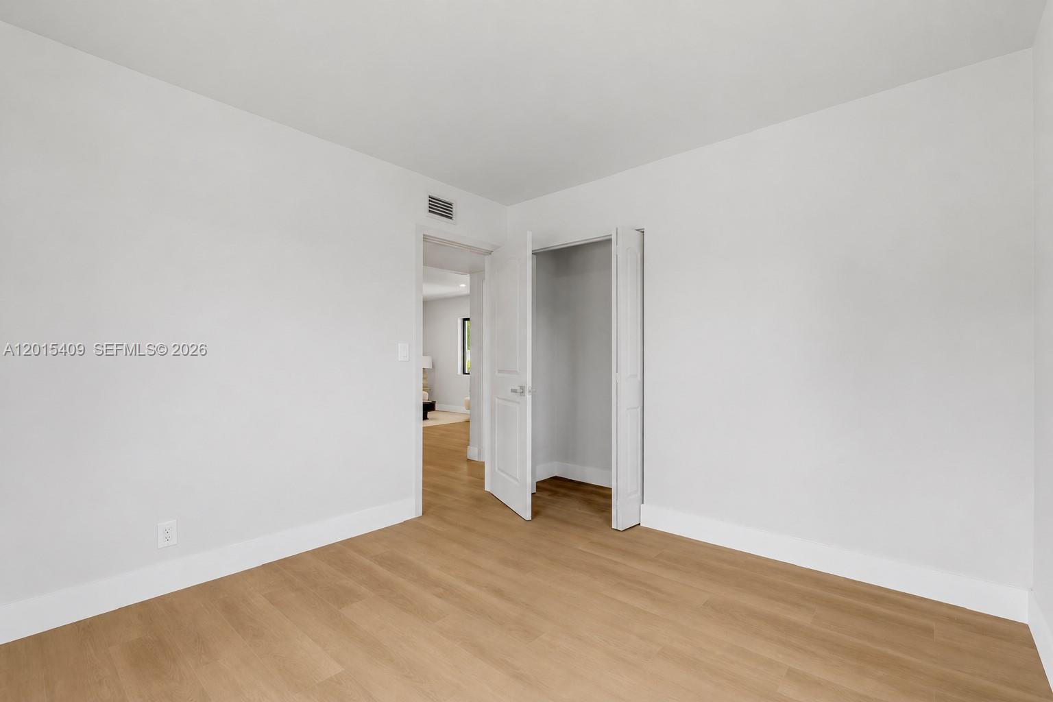 CHATEAU PARK SEC - Residential