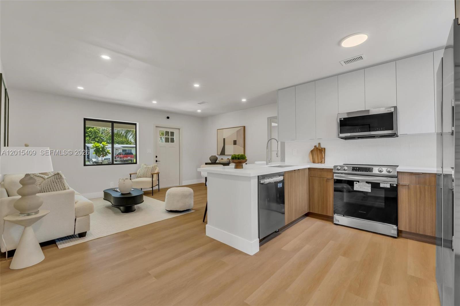 CHATEAU PARK SEC - Residential