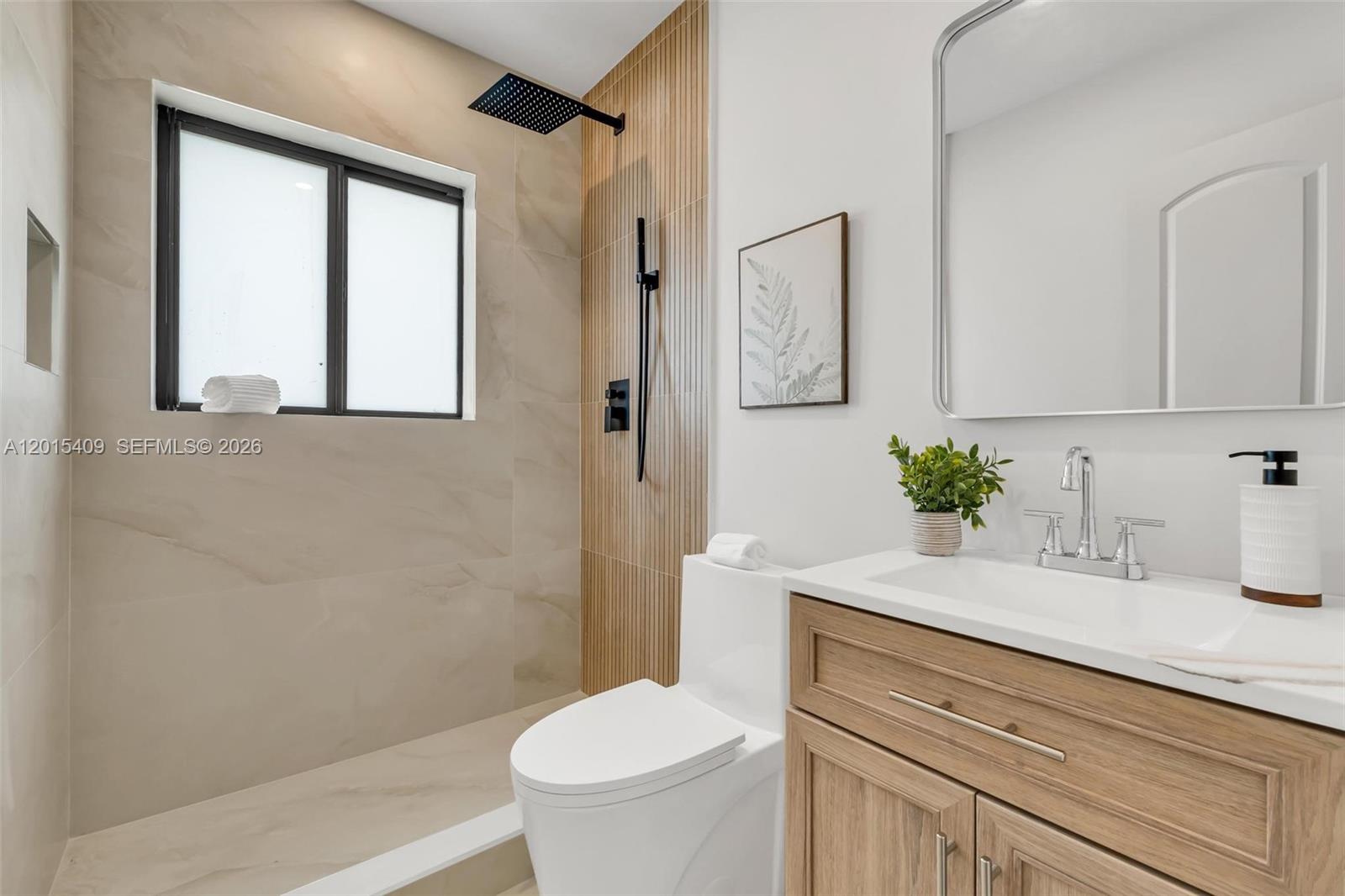 CHATEAU PARK SEC - Residential