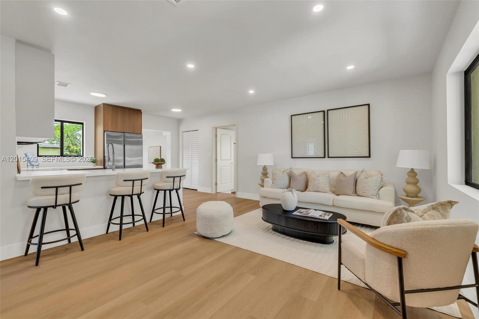CHATEAU PARK SEC - Residential