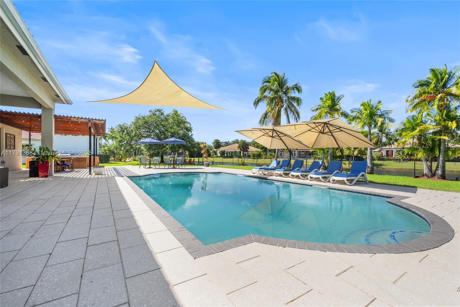 IMAGINATION FARMS EAST - Residential