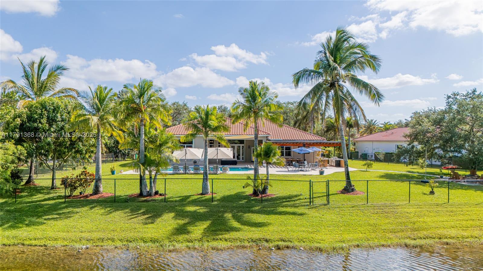 IMAGINATION FARMS EAST - Residential