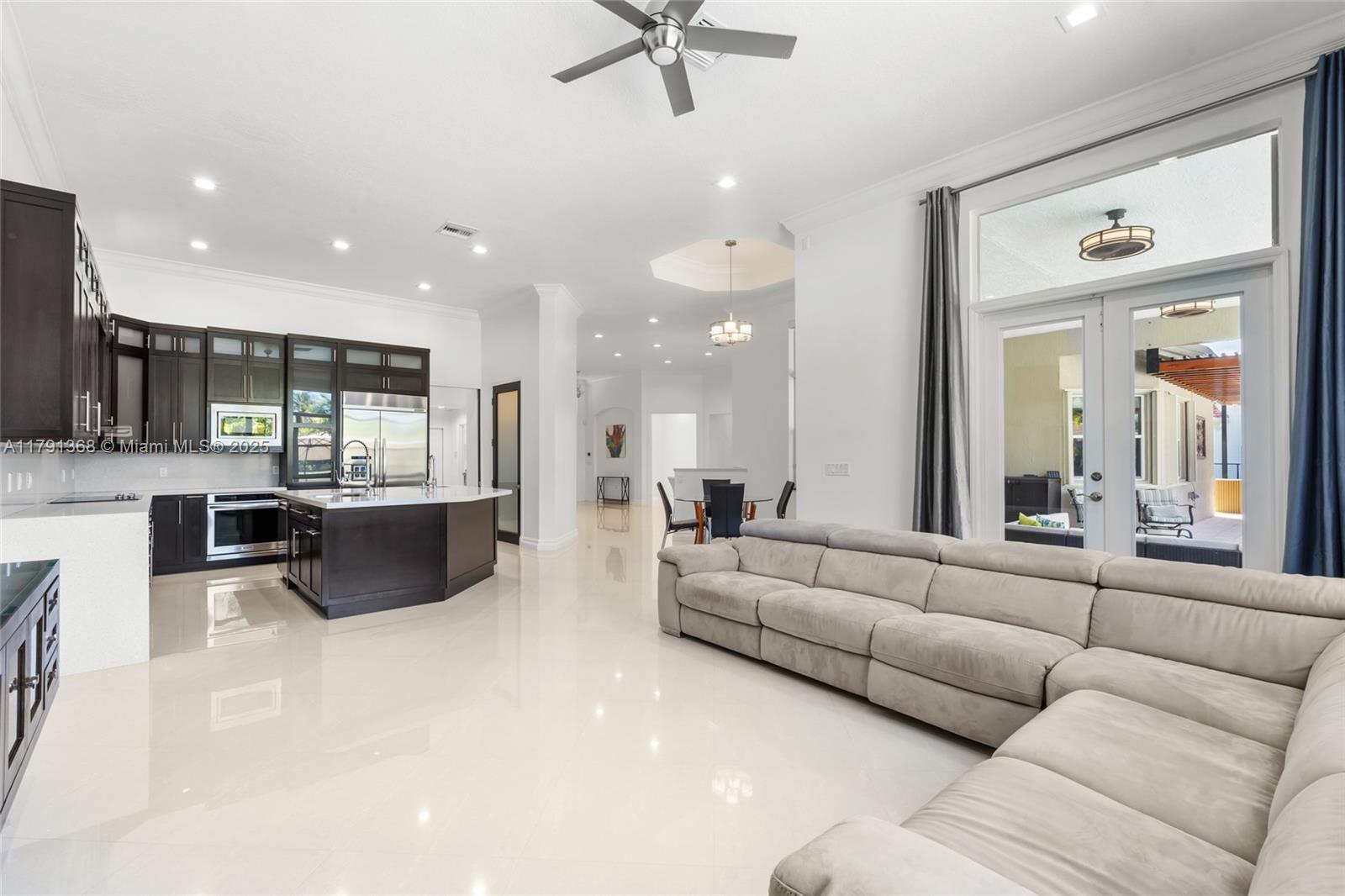 IMAGINATION FARMS EAST - Residential