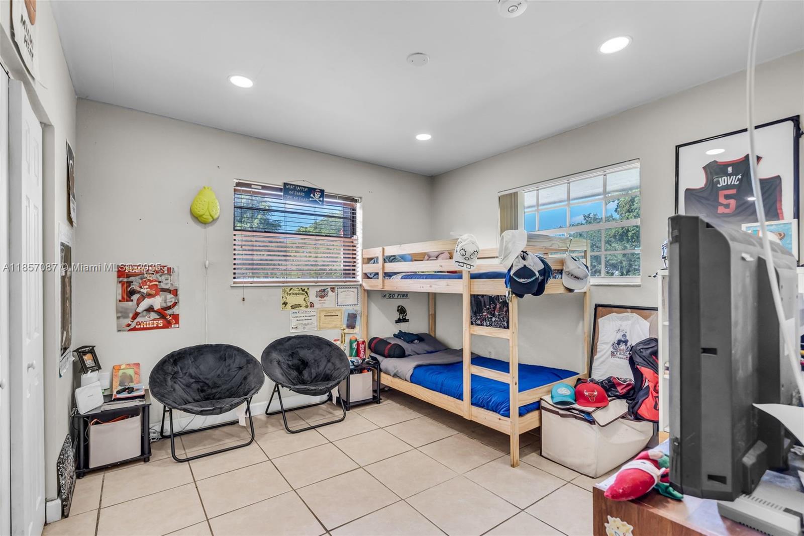 VANDERBILT PARK AMD PL - Residential