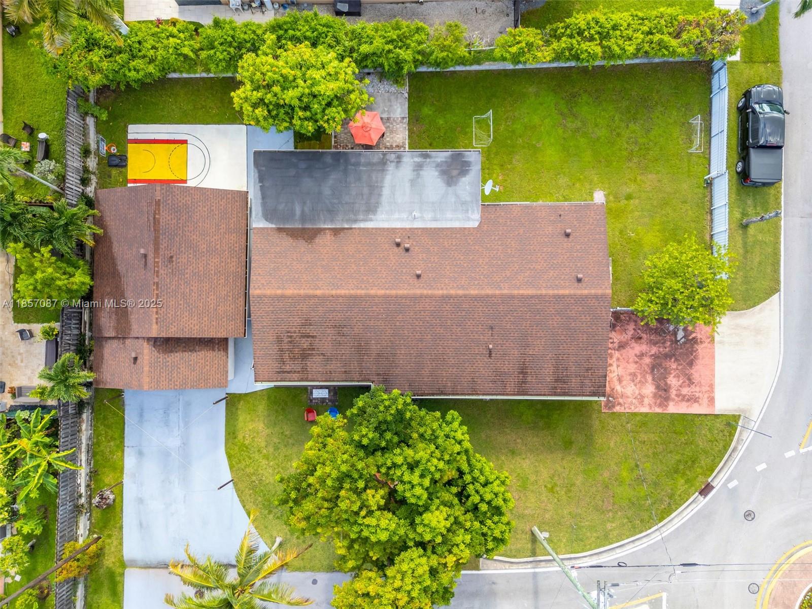 VANDERBILT PARK AMD PL - Residential