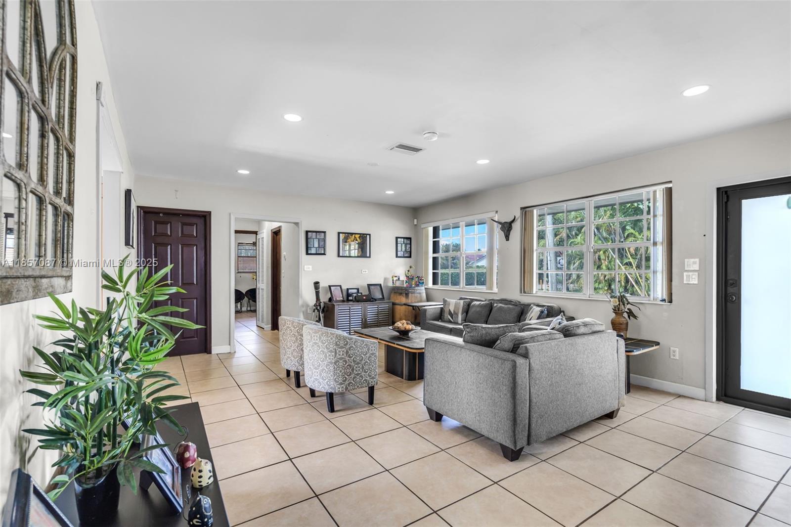 VANDERBILT PARK AMD PL - Residential