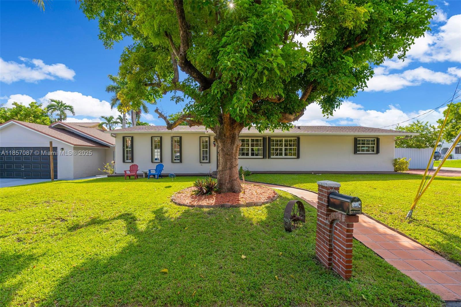 VANDERBILT PARK AMD PL - Residential