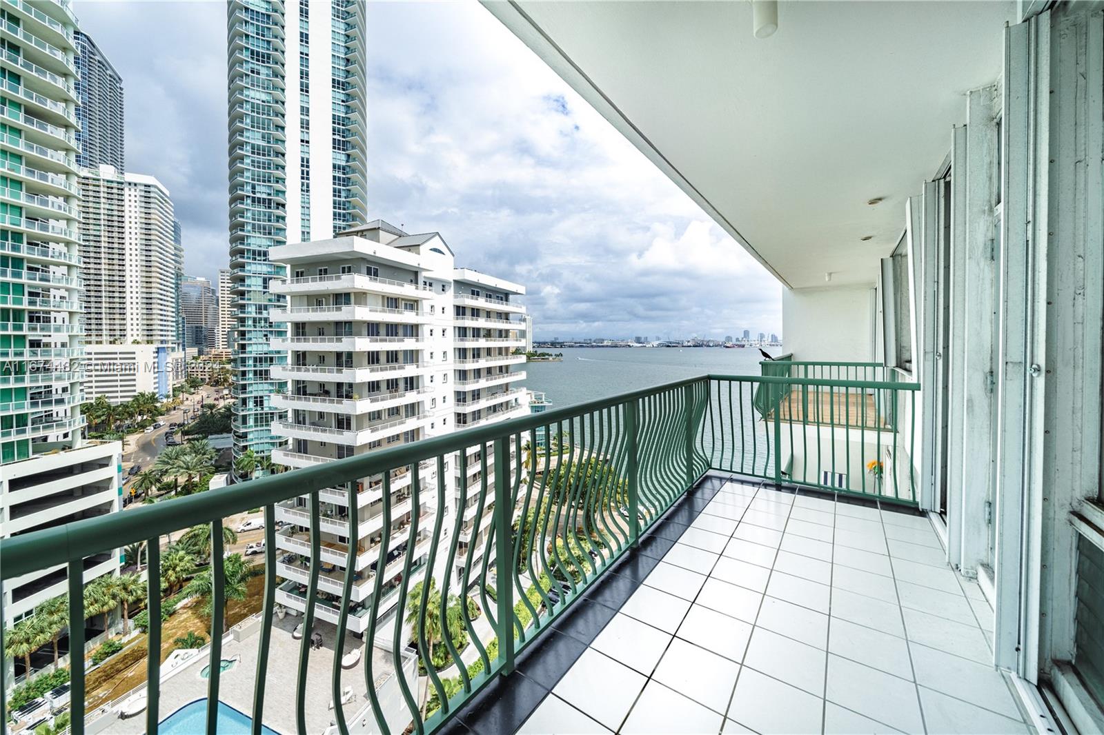 Property for Sale at 1408 Brickell Bay Dr 1415   141, Miami, Broward County, Florida - Bedrooms: 3 
Bathrooms: 3  - $700,000