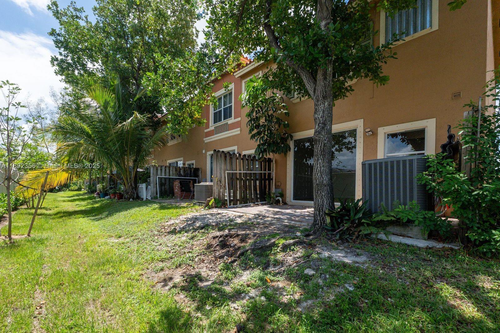 THUNDERBIRD PARK - Residential