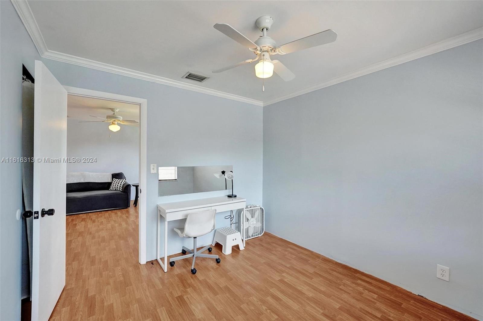 APPLE CREEK - Residential