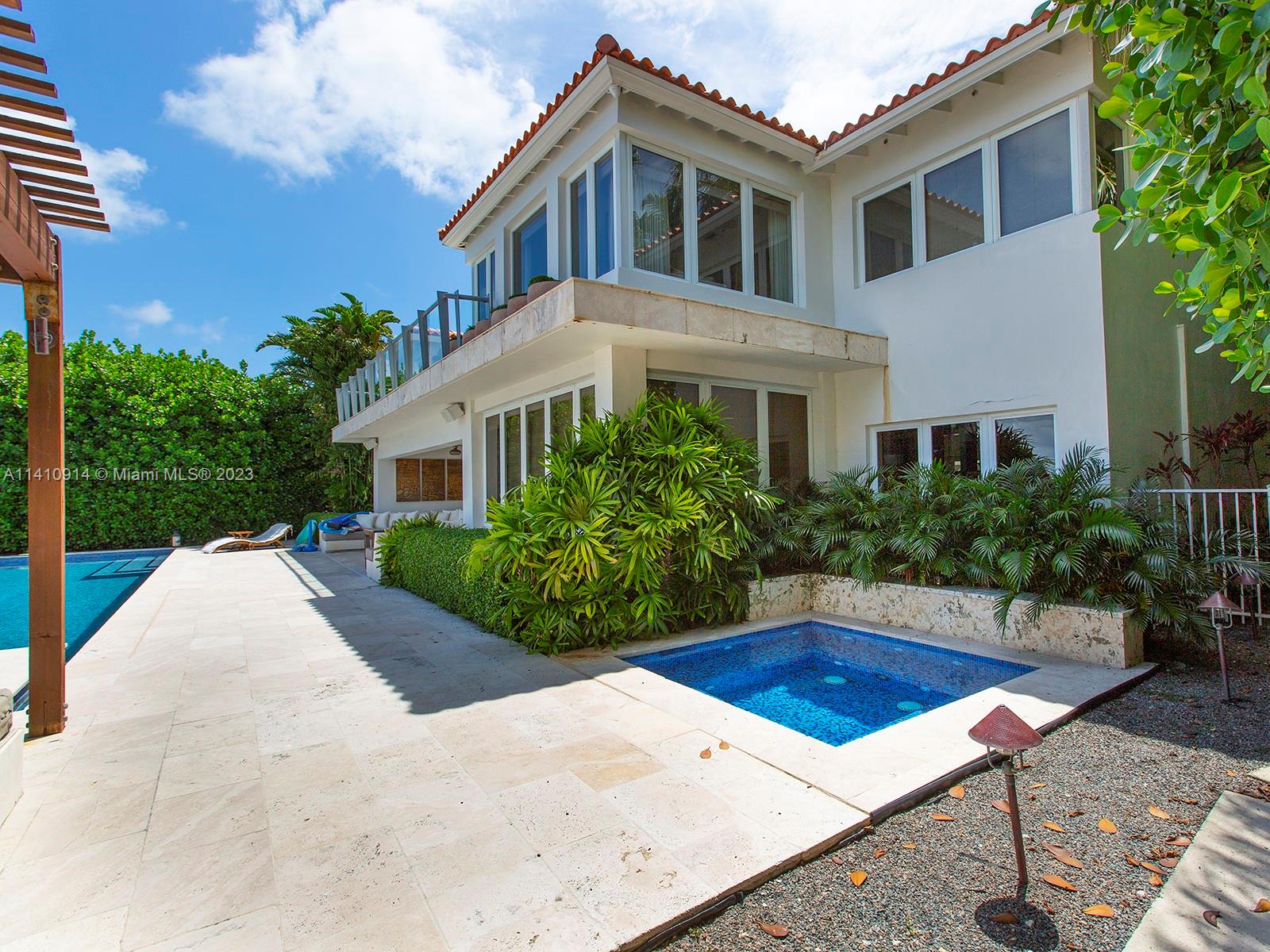 DI LIDO ISLAND - Residential Lease