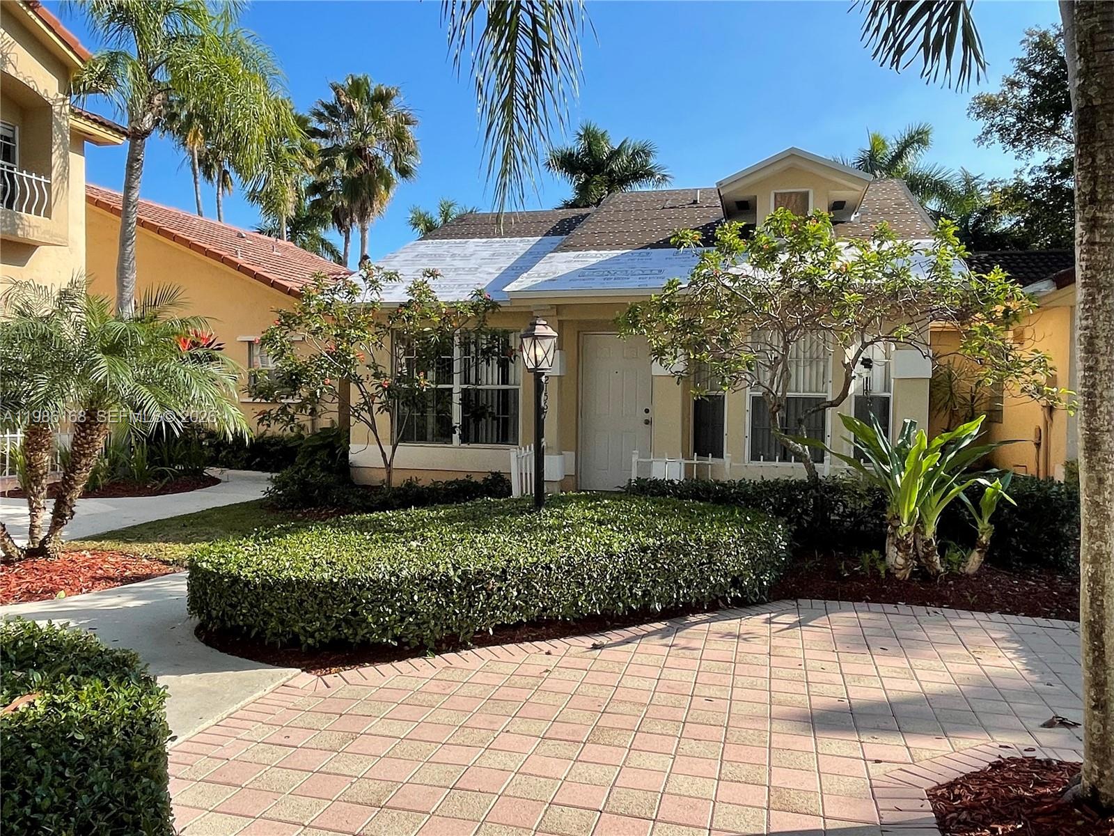 LAKES BY THE BAY SEC 9 AM - Residential Lease