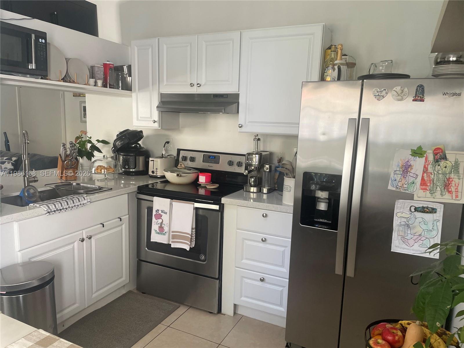 LAKES BY THE BAY SEC 9 AM - Residential Lease