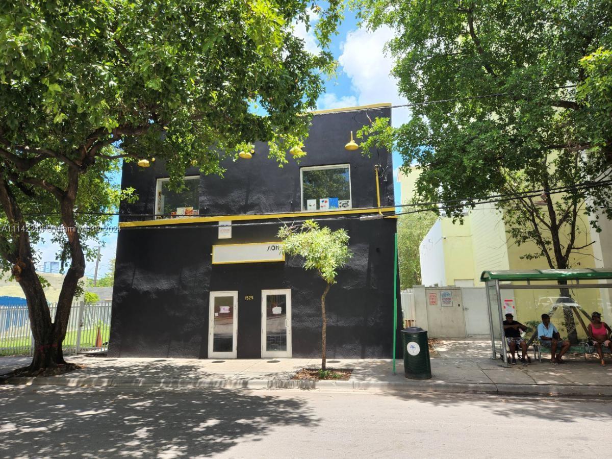 1525 NW 3rd Ave