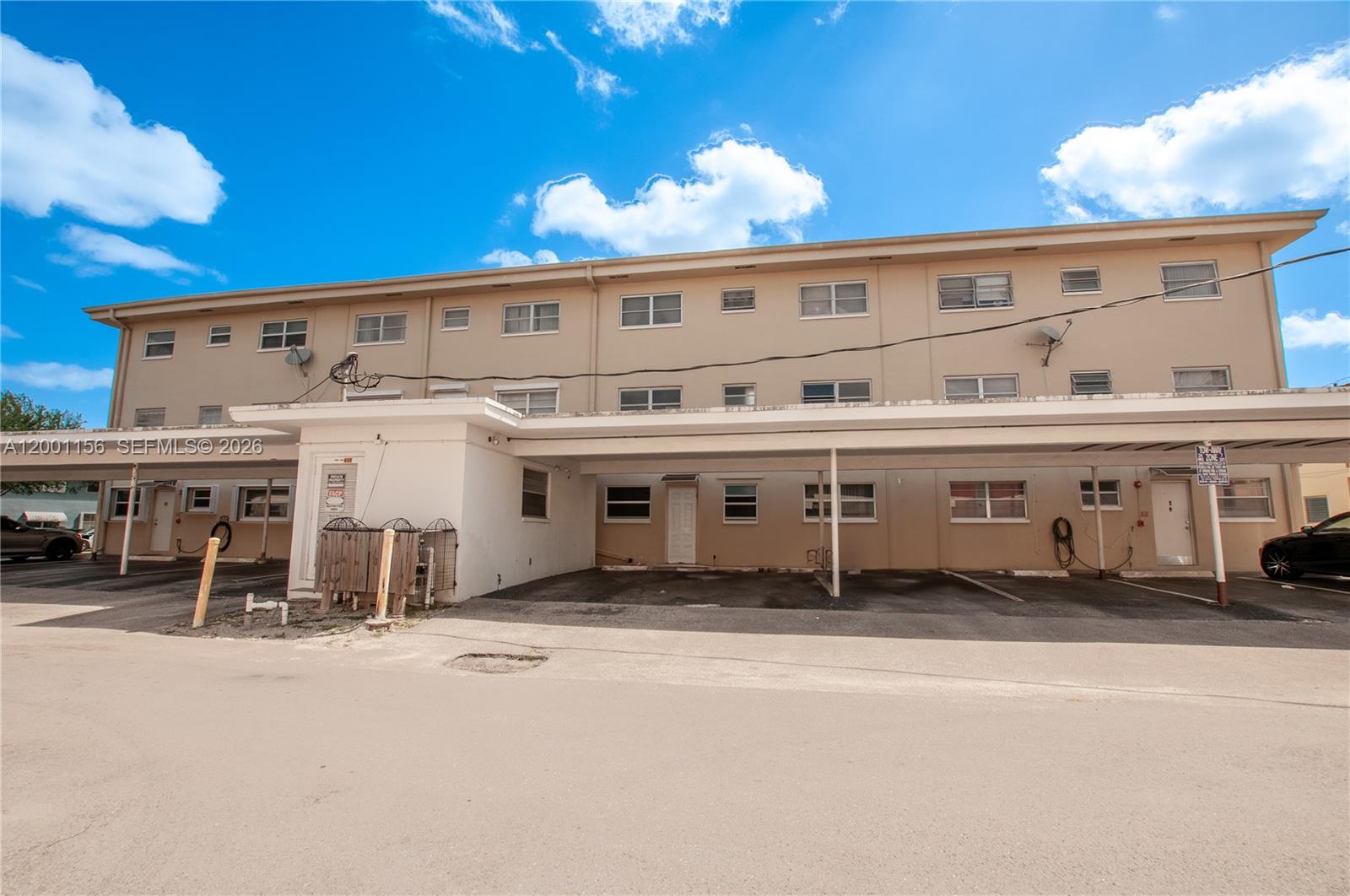 SOUTHBROOK CONDOMINIUM AP - Residential