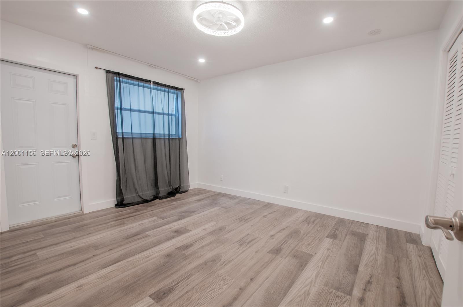 SOUTHBROOK CONDOMINIUM AP - Residential