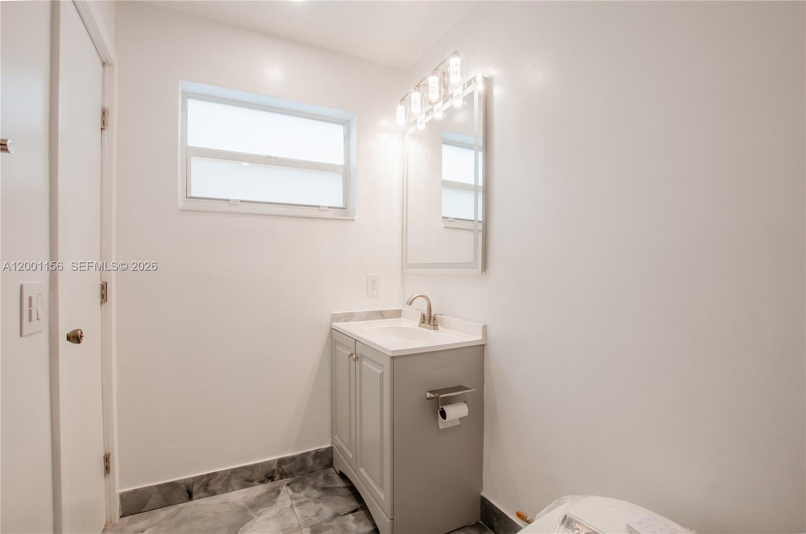 SOUTHBROOK CONDOMINIUM AP - Residential