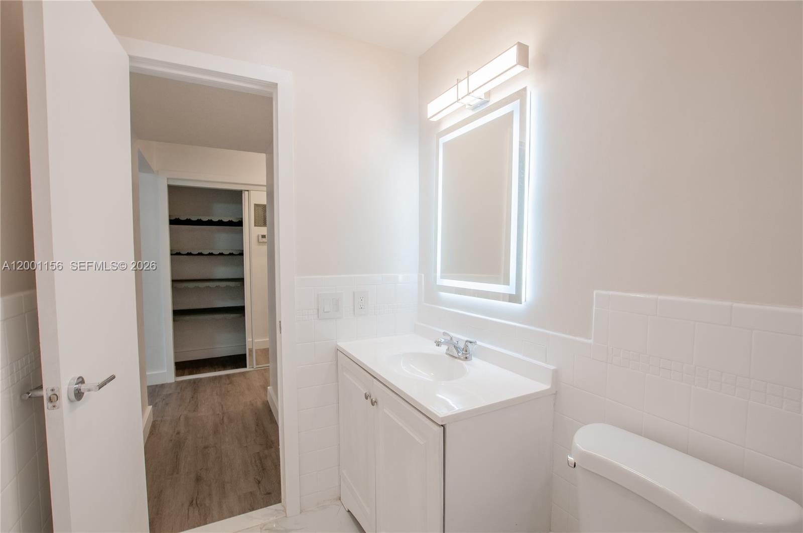 SOUTHBROOK CONDOMINIUM AP - Residential