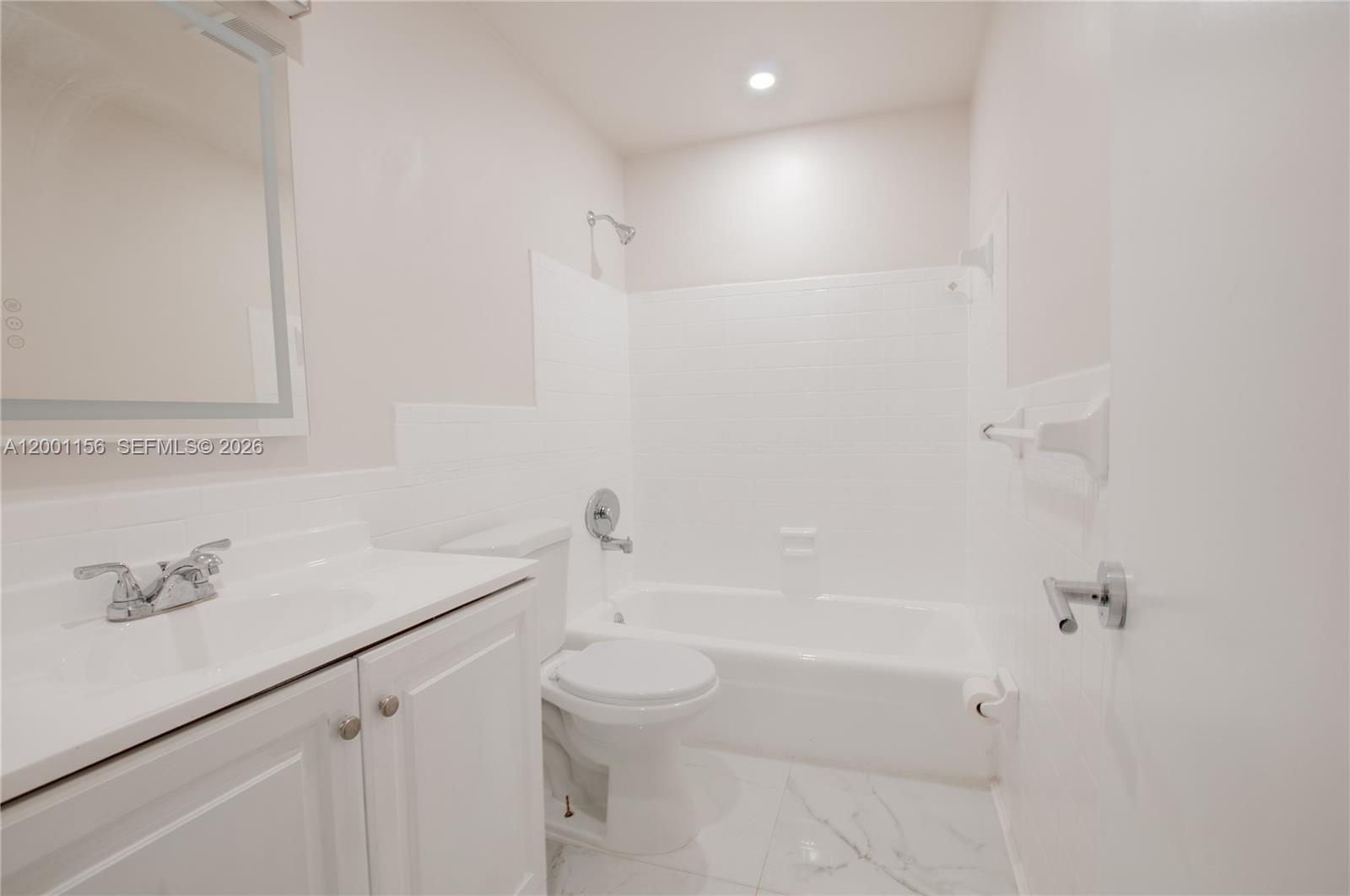 SOUTHBROOK CONDOMINIUM AP - Residential