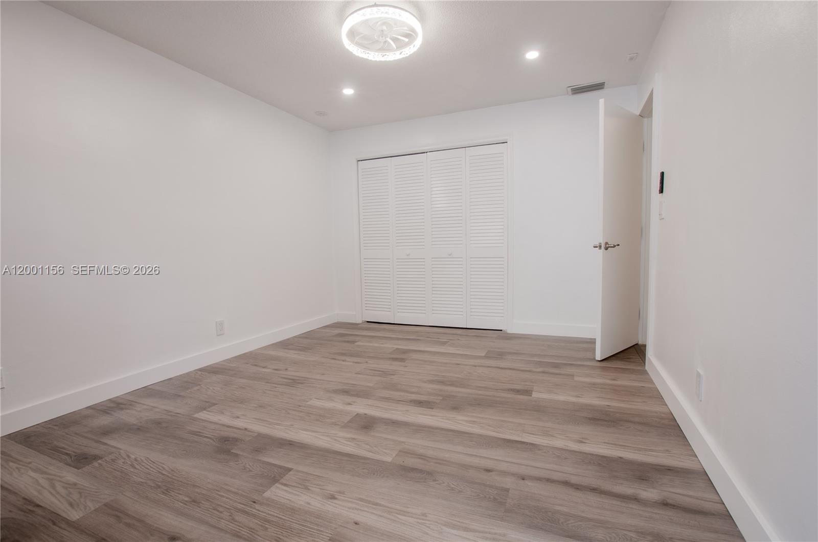 SOUTHBROOK CONDOMINIUM AP - Residential