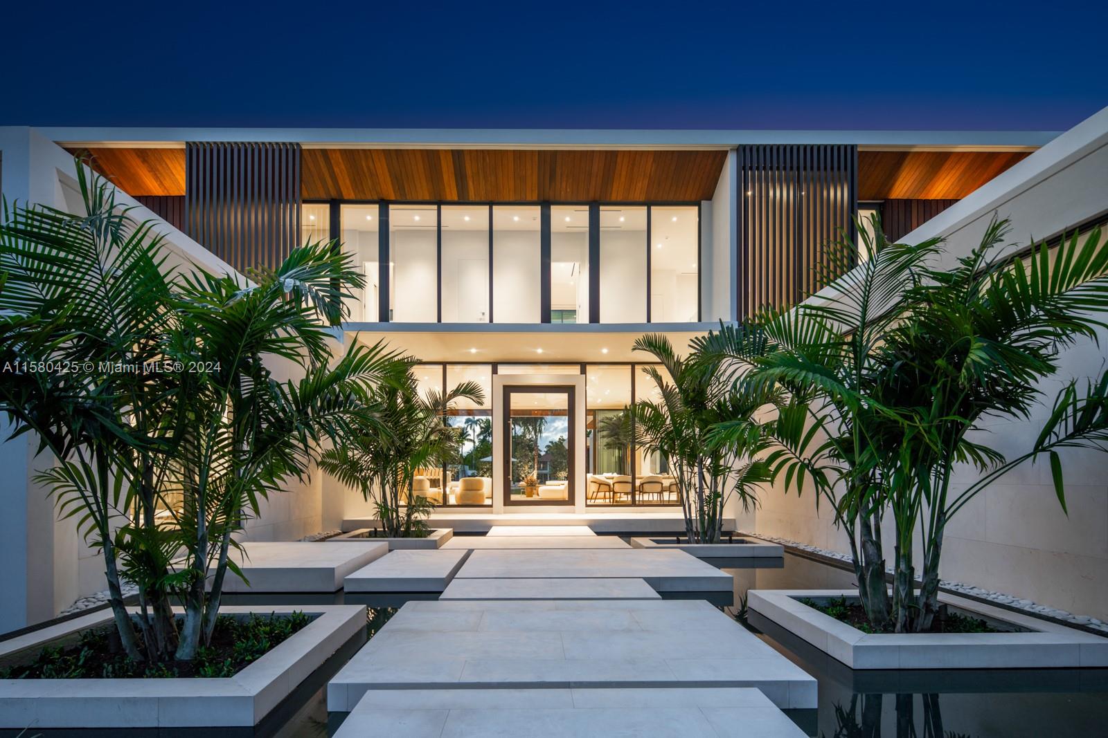 SUNSET ISLANDS-ISLAND NO - Residential