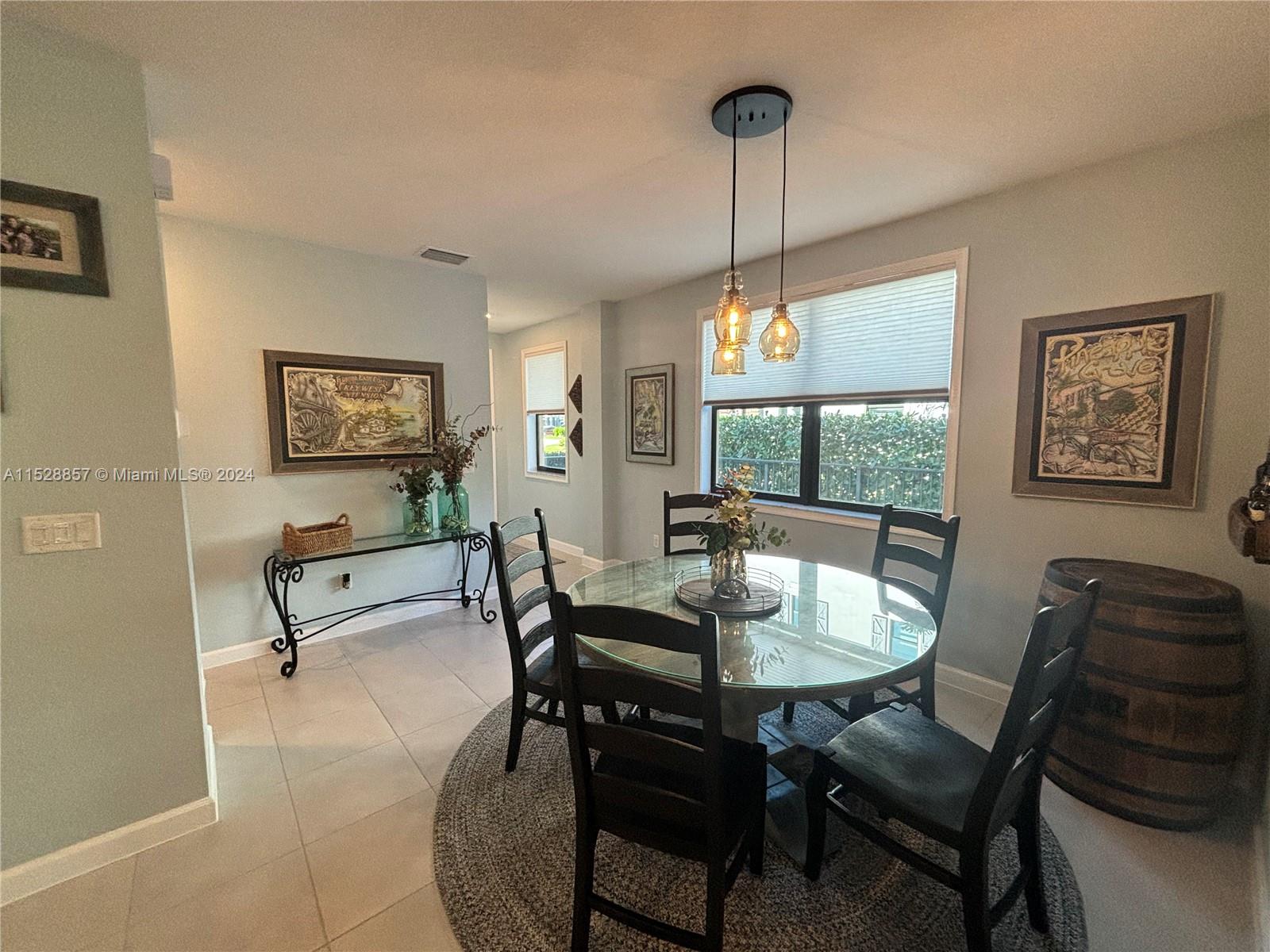 FLAVOR PICT TOWNHOMES PUD - Residential