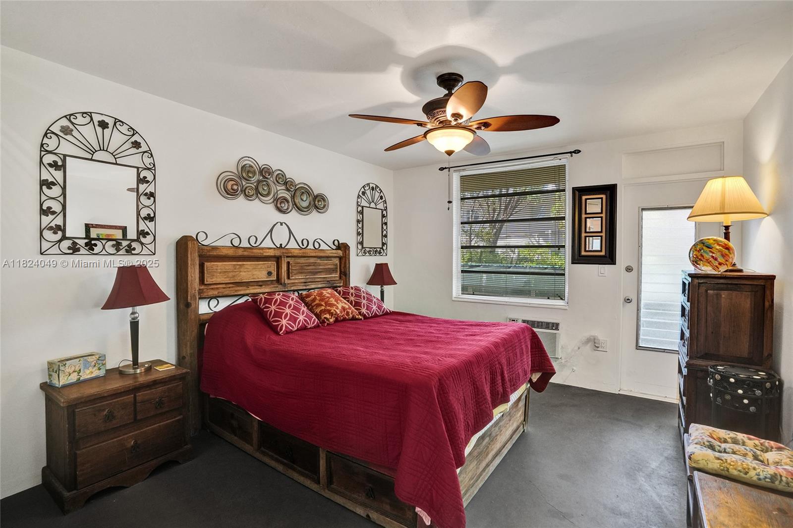 Live in the heart of South of Fifth, just 2 blocks from the beach. This charming first-floor studio offers the rare convenience of assigned parking in one of Miami Beach’s most walkable and desirable neighborhoods. Tucked inside the boutique Southern Star Condo, this residence combines vintage charm with unbeatable location—steps from South Pointe Park, world-class dining, and the vibrant energy of Ocean Drive. Perfect for a beachside pied-à -terre, investment, or full-time living.