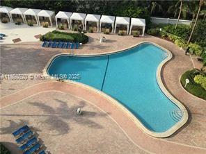 RESIDENCES ON HOLLYWOOD B - Residential