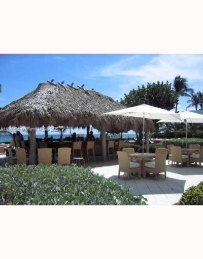 RESIDENCES ON HOLLYWOOD B - Residential