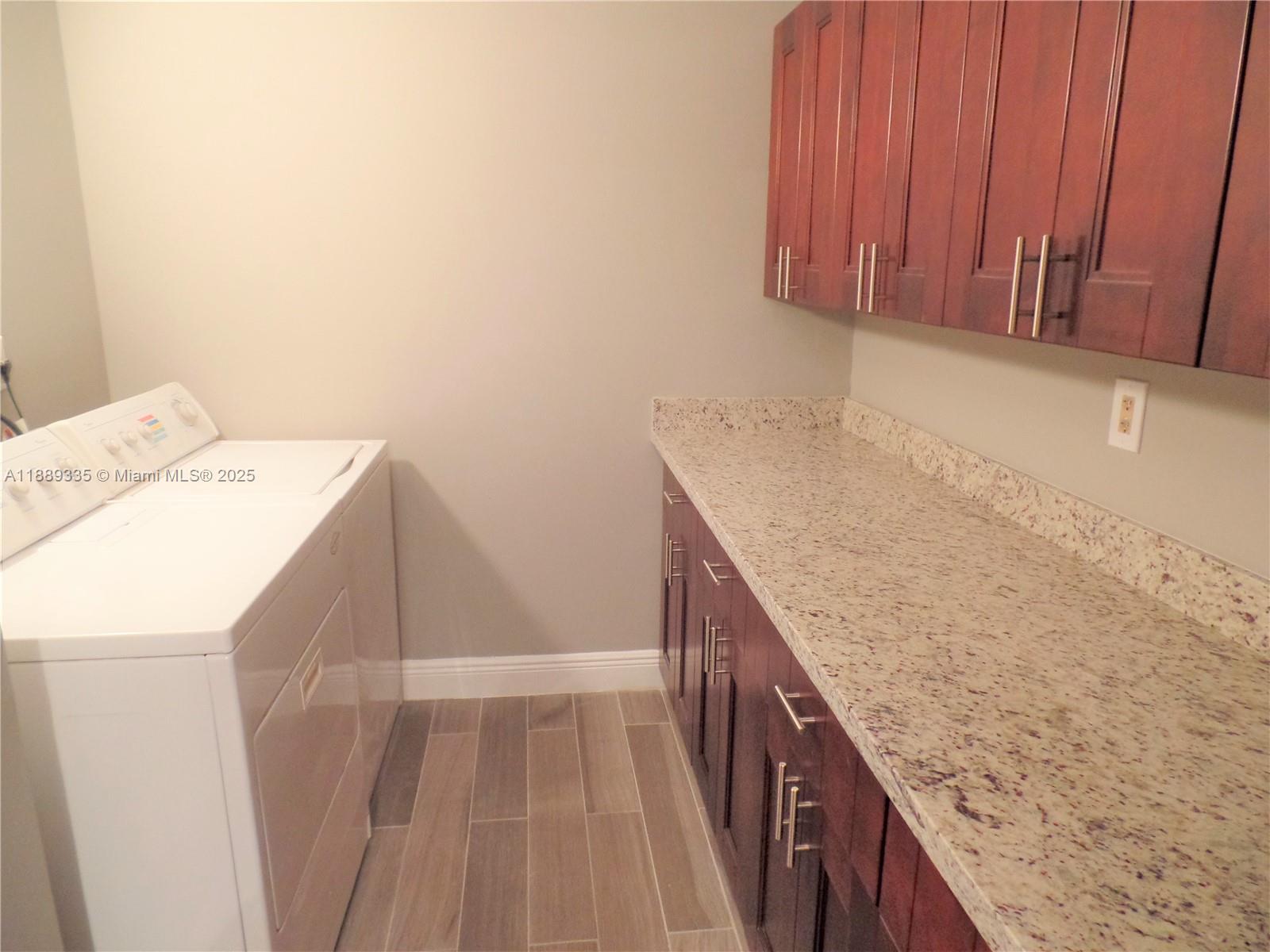 SUN VISTA GARDENS CONDO - Residential Lease