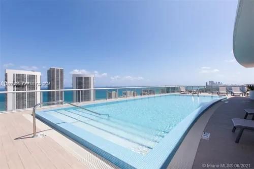 BEACHWALK CONDOMINIUM - Residential