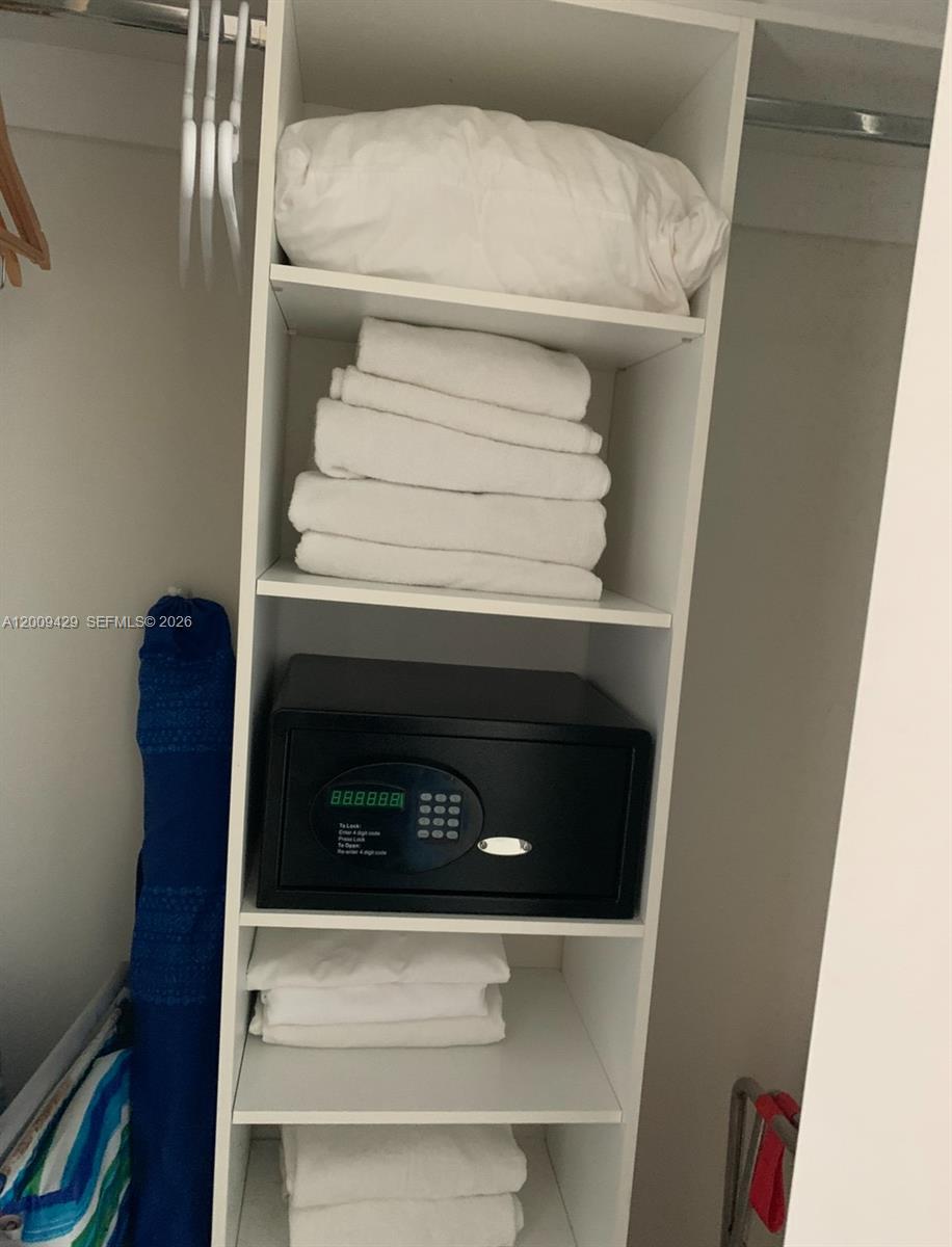 BEACHWALK CONDOMINIUM - Residential