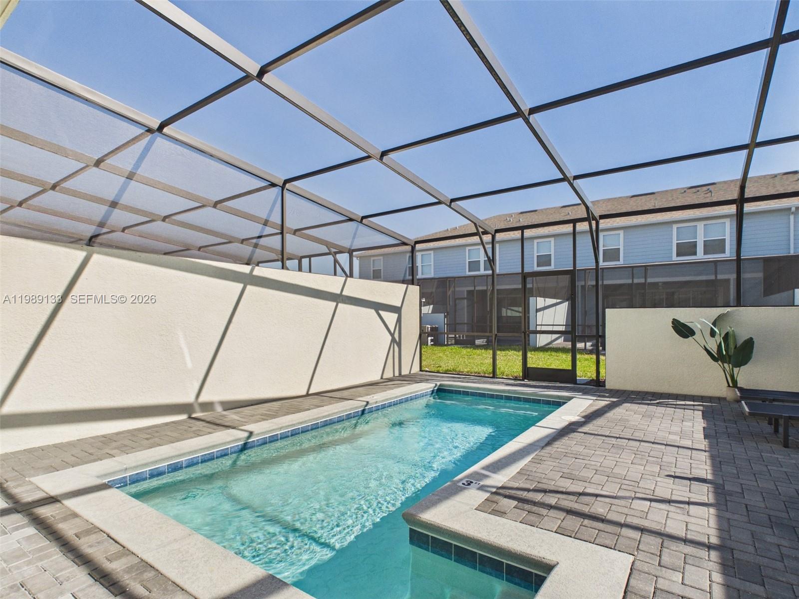 WINDSOR ISLAND RESORT PHAS - Residential