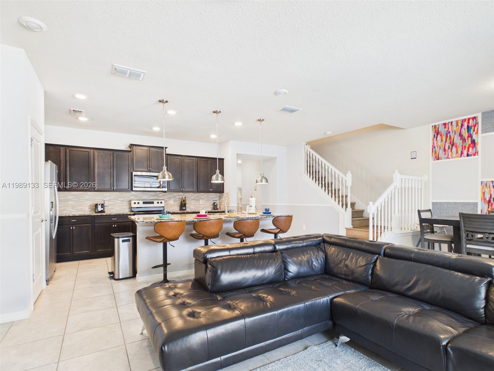 WINDSOR ISLAND RESORT PHAS - Residential