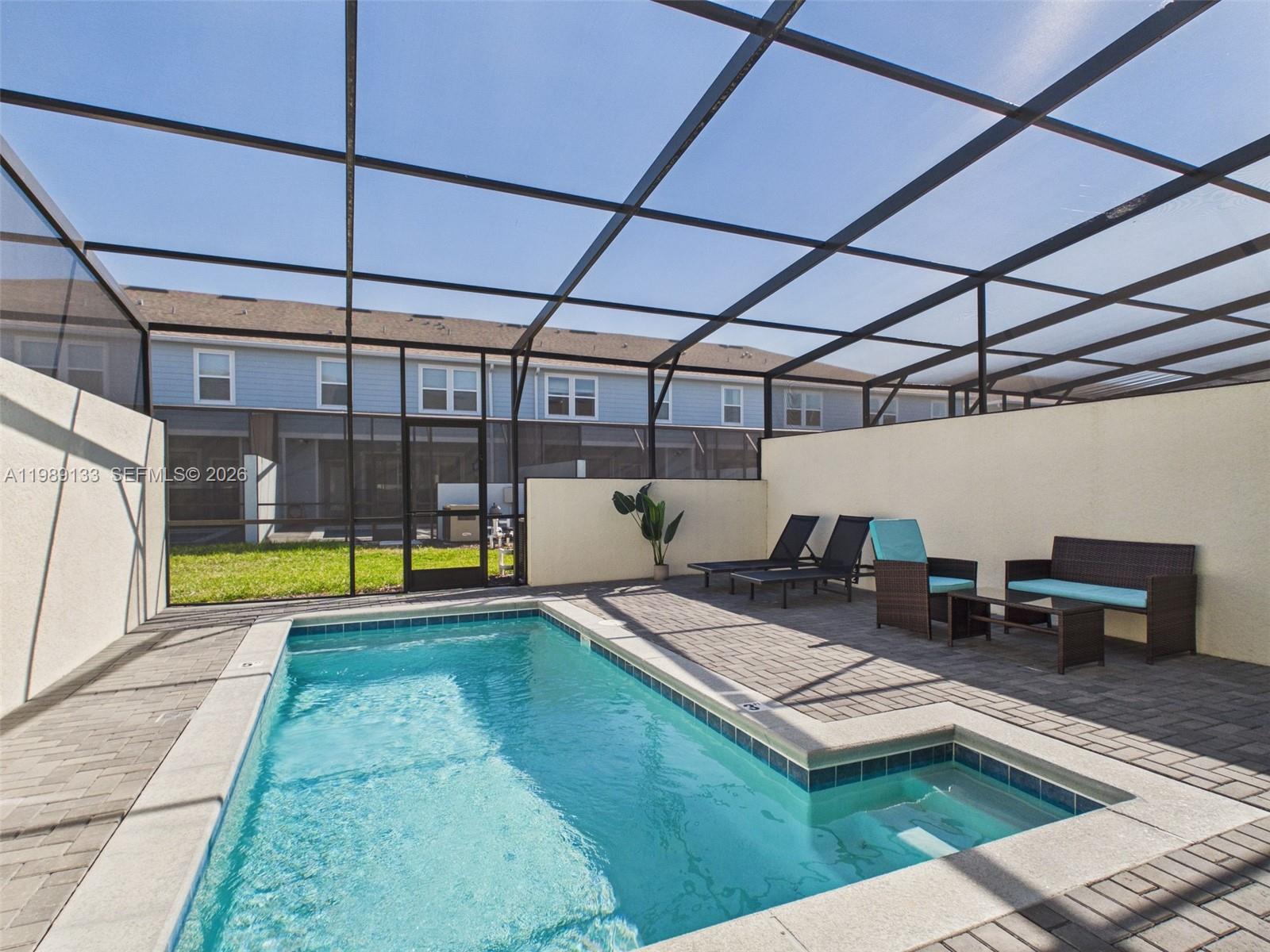 WINDSOR ISLAND RESORT PHAS - Residential