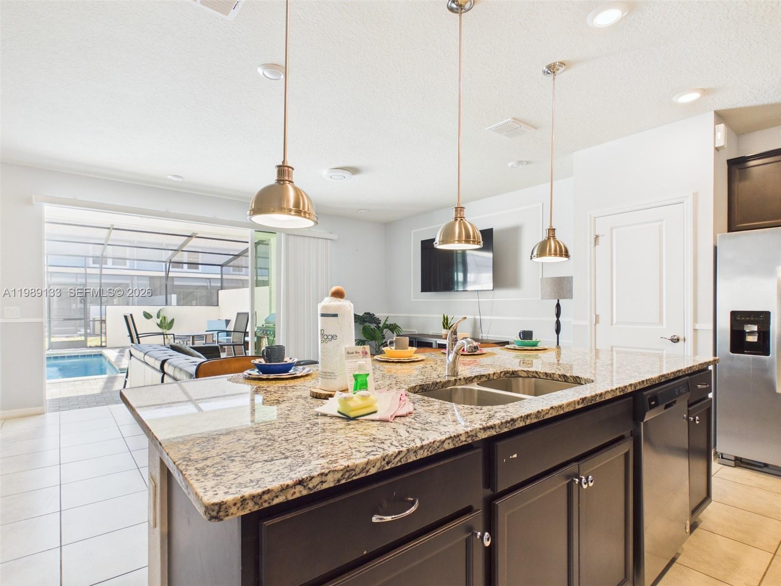 WINDSOR ISLAND RESORT PHAS - Residential