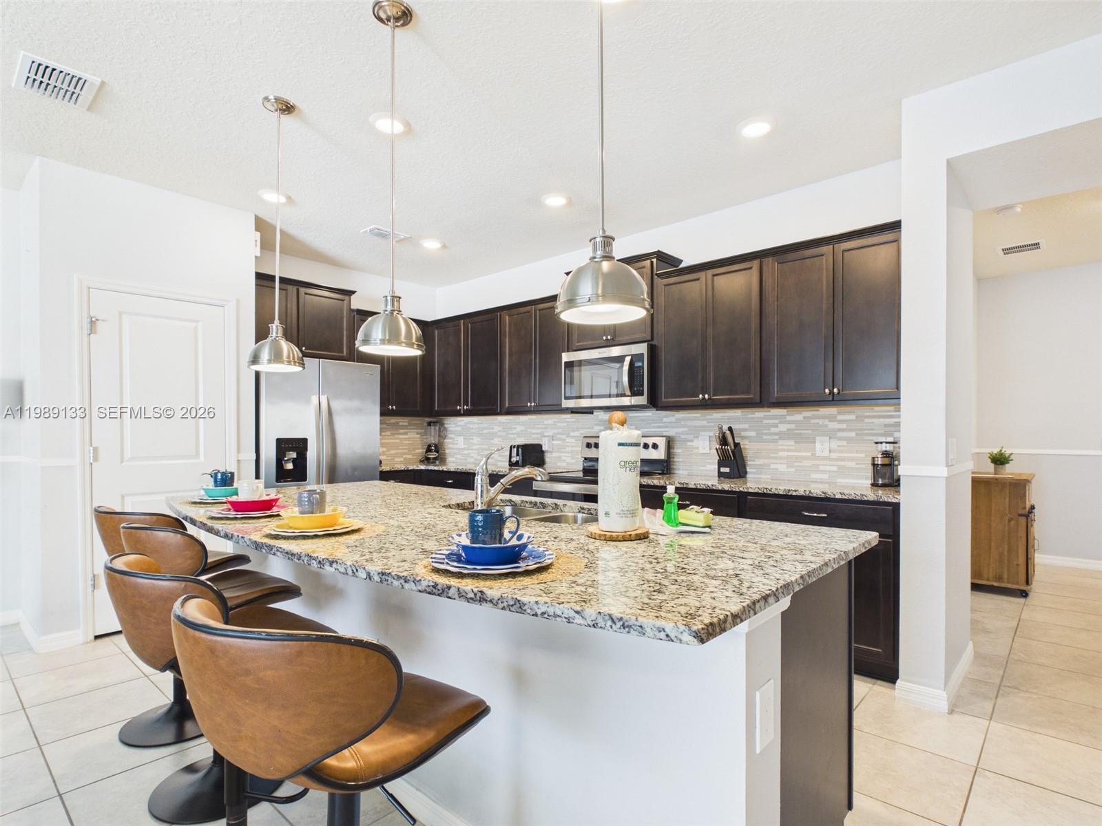 WINDSOR ISLAND RESORT PHAS - Residential