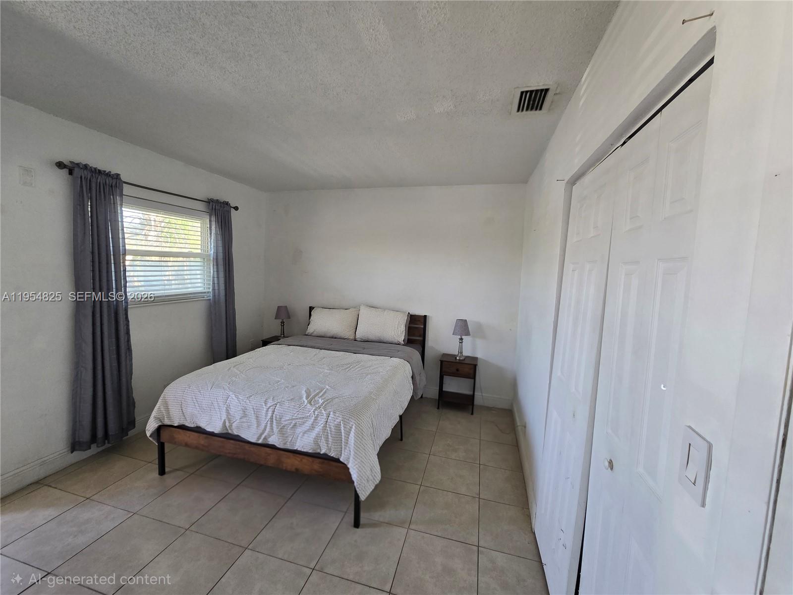 EL SOL AT MAIN STREET CON - Residential