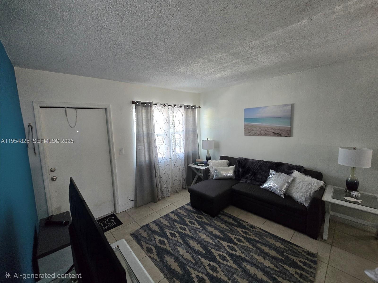 EL SOL AT MAIN STREET CON - Residential