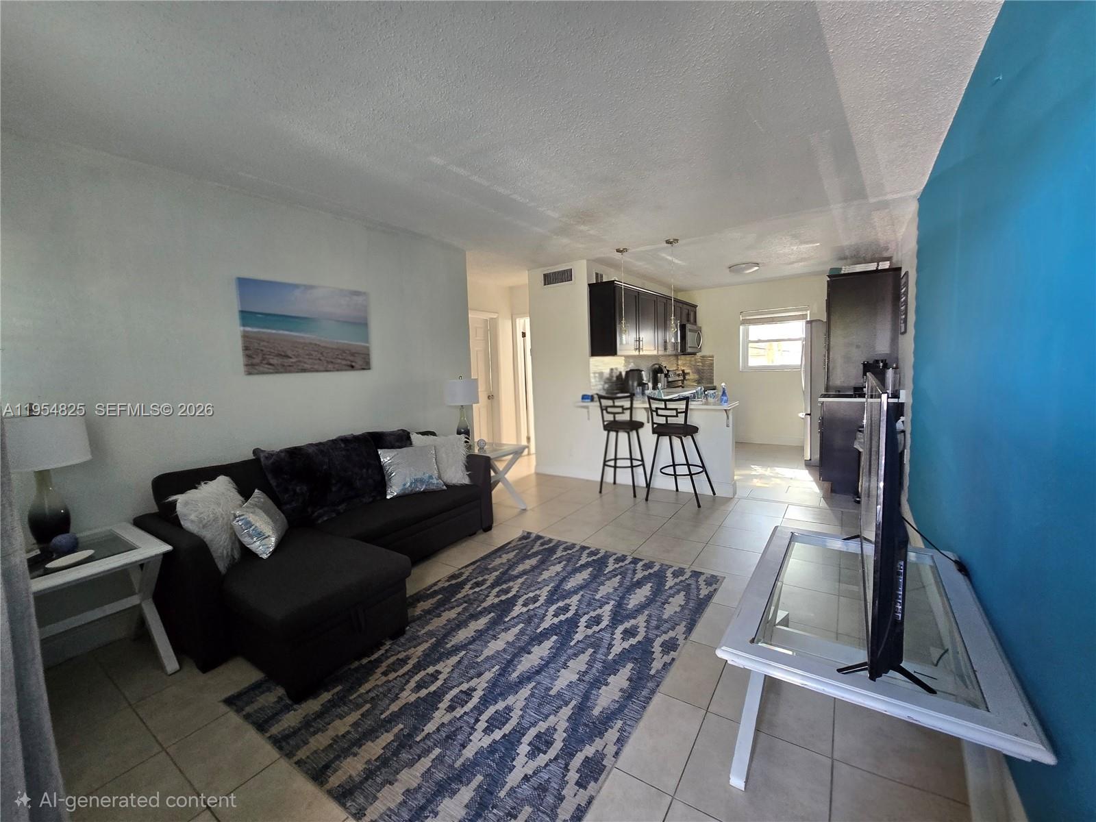 EL SOL AT MAIN STREET CON - Residential