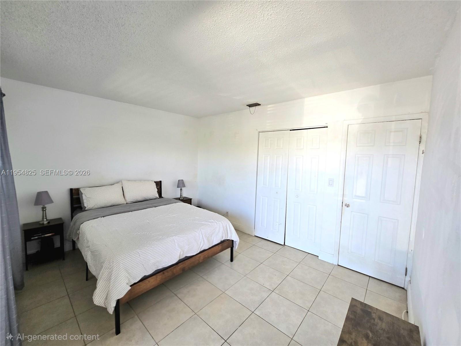 EL SOL AT MAIN STREET CON - Residential